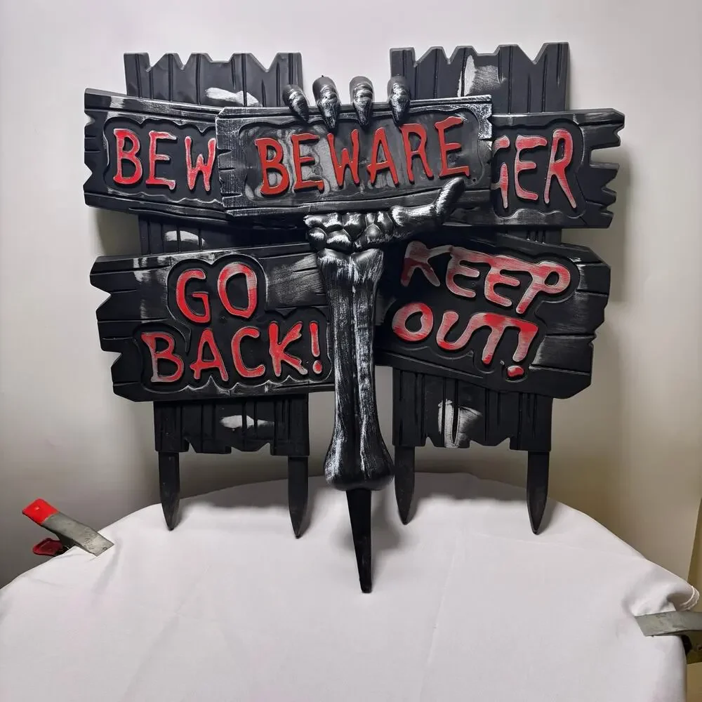Halloween Yard Signs - 3 Count